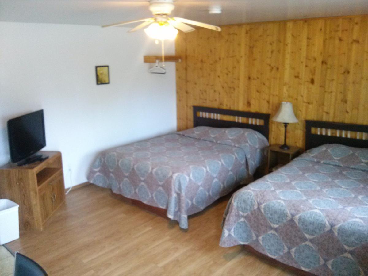 Moosomin Motel Экстерьер фото